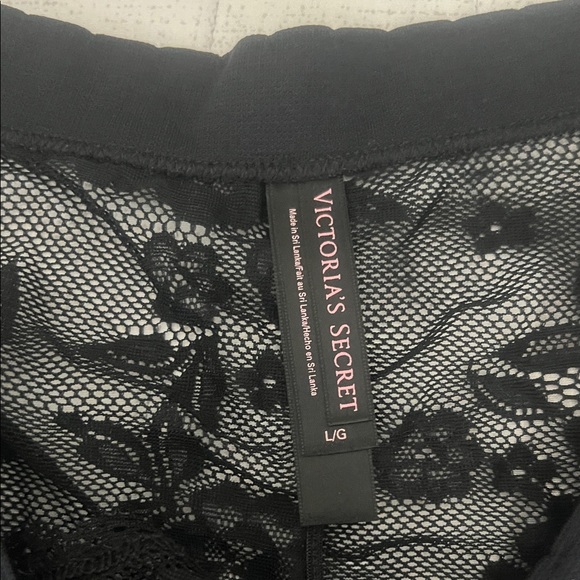 Victoria's Secret Elegant Black Lace Panty size L - Picture 4 of 7